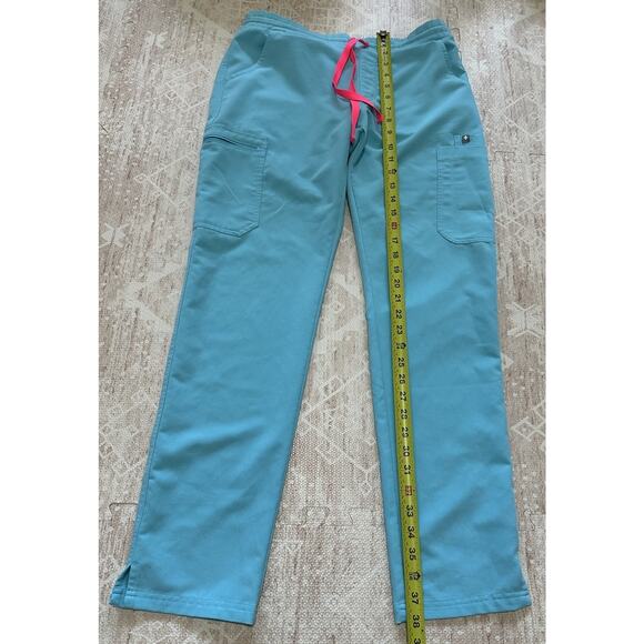 FIGS Yola Skinny Scrub Pants Neon Blue Women's Style TW2000R Size Small - Picture 2 of 10